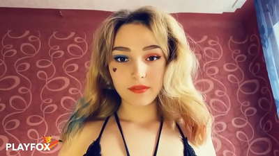 ম্যাজিক ভার্চুয়াল রিয়েলিটি চশমা আমাকে হারলে কুইনের সাথে সেক্স দিয়েছে